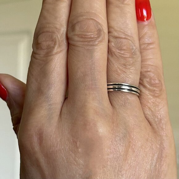 New STERLING SILVER 925 Stripe Band Size 8 - Picture 4 of 6